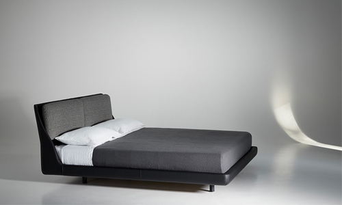 Cama Makura diseñada por Piero Lissoni