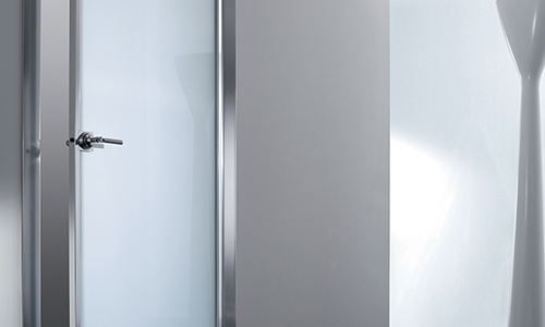 Luna diseño swing door