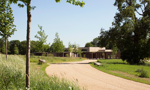 Bushy Cemetery en Hertfordshire, por Waugh Thistleton Architects