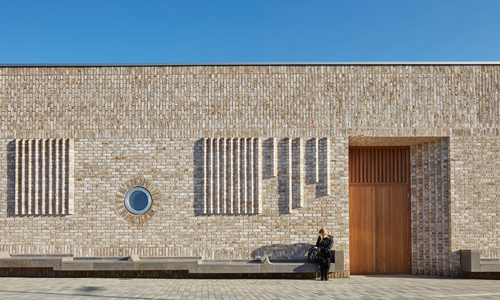 Storey's Field Center y Eddington Nursery en Cambridge por la práctica MUMA