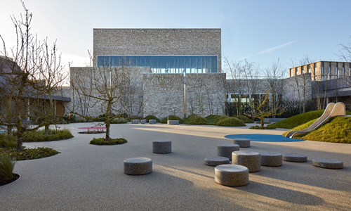 Storey's Field Center y Eddington Nursery en Cambridge por la práctica MUMA