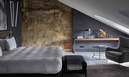 Hotel Pacai diseñado por arquitecto Saulius Mikštas