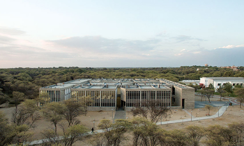 Edificio E de la Universidad de Piura en Perú