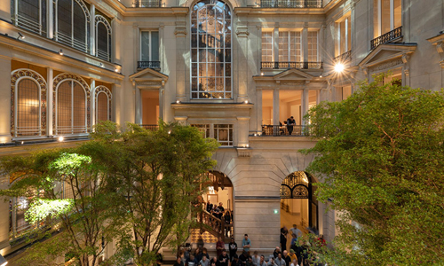 Nueva tienda de Apple Store en París by Foster + Partners