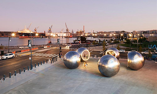 Olafur Eliasson presentó su primera instalación permanente en EU