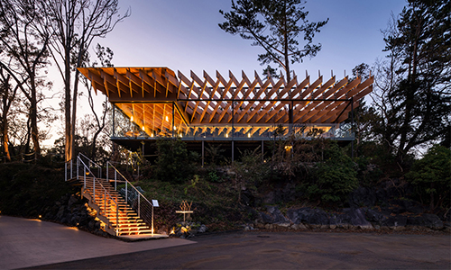 Restaurante Mikuni Izukogen | Kengo Kuma & Associates.